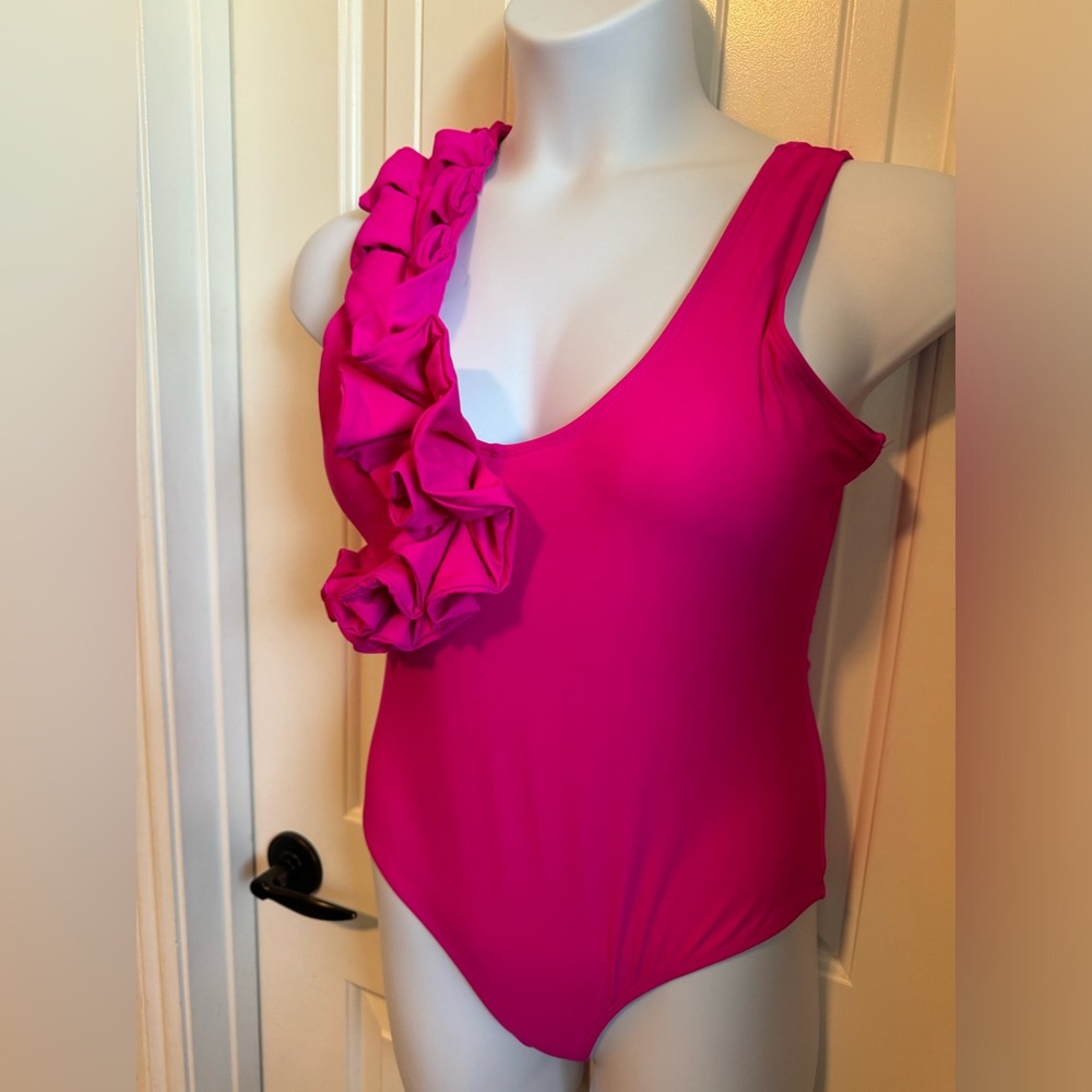 NWOT One Piece Hot Pink Swimsuit w/Beach Cover Up Wrap Skirt Sarong, Size Large - Picture 6 of 11